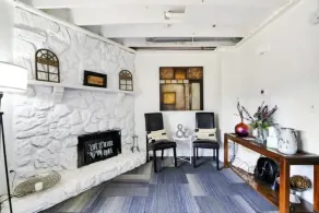 Luxe Lakefront Getaway in Heart of City! (CDC Safe) - Image 2
