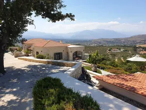Pool-Villa Mila, heated pool, spacious Villa on 13. 000 sqm plot - Image 5