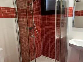 2 Room Sleeps 4 Parking 4 Pools Sea 1st Line - Image 4