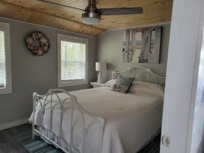 Charmerende 3 Bed Room Lake Front Cottage på Waters Edge, Sebasticook - Image 4