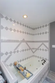 Jacuzzi Home - 5 min drive to FLETC! - Image 3