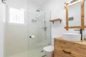 Villa \"Villa Carolima - Piscine chauffée\" avec vue sur la mer, Wi-Fi, climatisation et jardin - Image 4