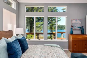 New Listing! Amazing Lakefront 4 Bedroom 4 1/2 Bath,Sleeps 10, w/ Bonus room,Incredible Views,Dock - Image 3