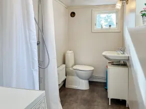 7 person holiday home in HÖGSBY-By Traum - Image 2