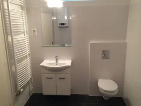 Cozy 2 bedroom Apart with balcony in Ottakring - Image 2