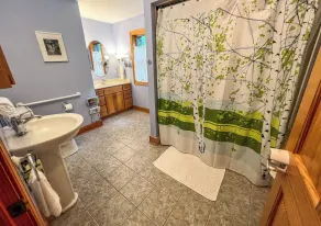 Familienfreundliches Ferienhaus mit Garten, schnellem Internet und Grill | Bergblick | Ideal für Homeoffice - Image 3