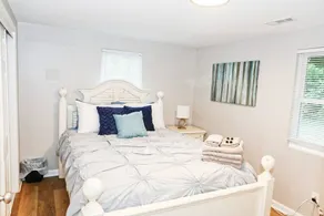 Cozy Country Home with Room for Entire Family - Image 4