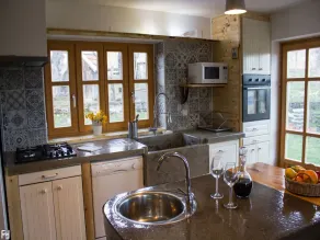 Holiday Home in Bunjevci with Sauna & Garden - Image 4