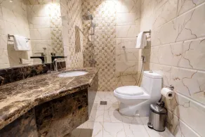 Golden Garden Hotel Suites - Image 5