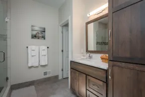 Luxury Harbor View Home in the Heart of Downtown - Image 4