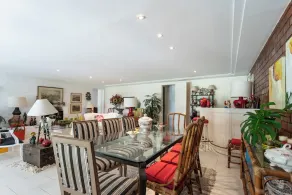 Casa com Piscina, Churrasqueira, Jogos e Lareira - Image 5