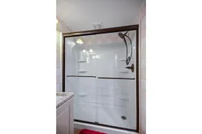 Cozy Apt w/Master BR + 2 Bed Kids Loft. Covered Parking/Deck/BBQ area & Firepit - Image 5