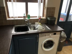 Entire house with ensuite and WIFI - Image 4