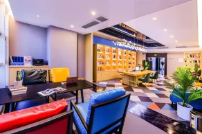 Chongqing Meishu Tianqing Skyview Hotel - Image 3