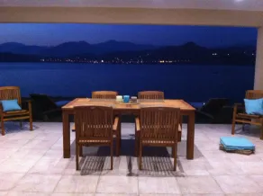 Waterfront Villa ein kleines Paradies 10 Meter vom Meer entfernt - Image 4