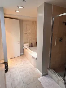 Oceanfront lux condo - Image 4