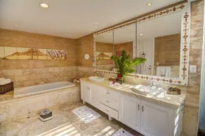 Colonial Luxury Golf & Ocean View Villa with live-in butler, chef & maid (5 BDR) - Image 2