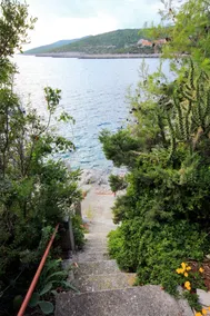 Apartamento para dos personas en la playa Zavalatica, Korcula (A-189-b) - Image 2