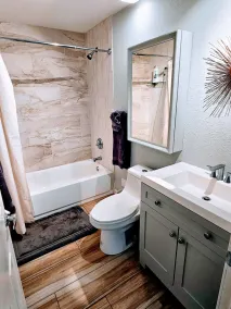 Remodeled 3BR/2BA house in Central Phoenix with a backyard - Image 4