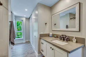 COMPLETE REMODEL!  BRAND NEW EVERYTHING!!! AC and POOL! - Image 5