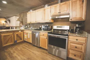 New Construction perfect for outdoor enthusiast centrally located - Image 4