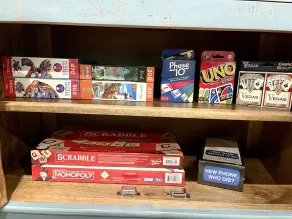 ☆ King Suite, Arcade Games, Outdoor Space, Close to Downtown! - Image 2