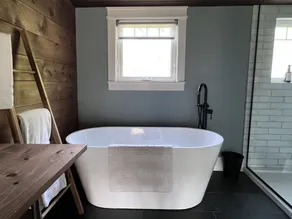 Modern Farmhouse Near Chagrin Falls Beachwoood Cuyahoga Valley National Park - Image 5
