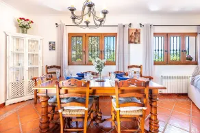 Superbe Country Villa avec vue sur la montagne sur 6 acres de terres privées - Image 5