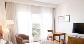 Hotel Albufera - Image 1