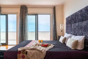 Sea View, Luxury, Comfort, Privacy, Free Wifi and Heated Pool - Image 4