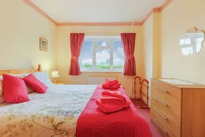 MEADOW LEA, family friendly, with a garden in Orleton - Image 5