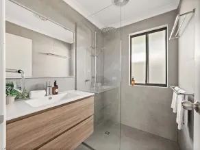 Tootys Place - Image 3