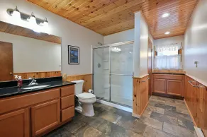 Spacious Lakefront Cabin on Lake Namakagon - Image 2