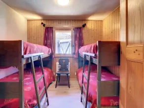 2 værelses lejlighed nær starten af skiliften Médran.<br><br>Sammensætning:<br><br>• Stue med sofa - Image 3