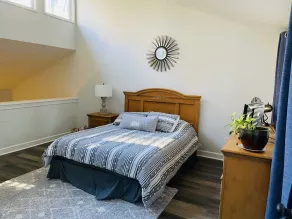 Cozy Cabin with fireplace and screened in porch in Sapphire Valley. - Image 3
