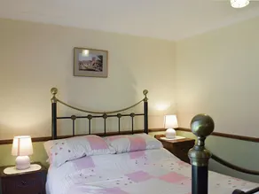 3 bedroom accommodation in Oulton Broad, near Lowestoft - Image 4
