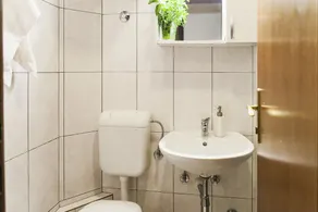 Apartment in Gata near Adriatic Sea - Image 2