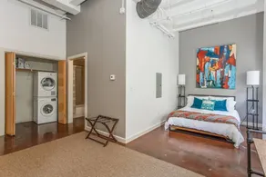 Downtown Fort Worth I Upscale Industrial Loft - Image 4