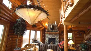 Executive Log Home Lake Superior Spectacular Views-WIFI! - Image 3