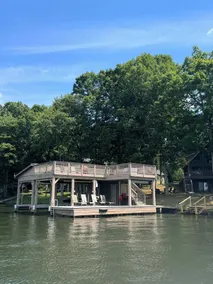 LAKE PERFECTION! Majestic views, A+ Location, TWO story dock. Pristine and comfy - Image 2