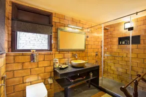 LaRiSa Homes X 1 Partridge Hill - Image 3