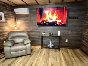 Gorgeous 2-bedroom cabin on the Watauga River!  - Image 2