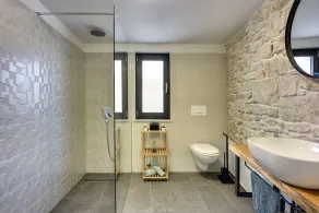 Villa with private pool, playground, sun terrace, WLAN - Image 2