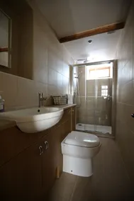 Luxury Self Catering Cottage in Historic Village Setting in the Forest of Dean - Image 2