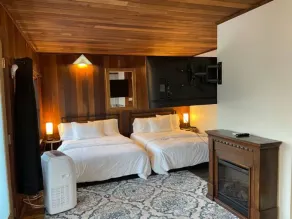 Historic K2 Inn, Full House Rental (Renovated Managers Quarters) - Image 3