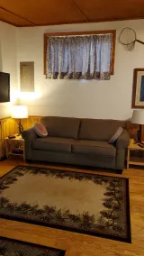 Riverside Retreat - Image 4