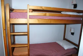 Lovely apartment with large terrace and direct access to the slopes - Image 4