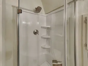Docs Den - Image 5