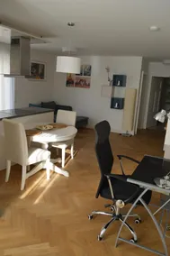 Stylish full service apartment in TOP LOCATION - Image 5