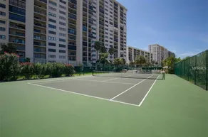 Spektakuläre Golf-Front komplett renoviert 2B / 2B In Sand Key, Clearwater Beach, FL - Image 2
